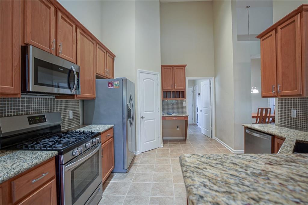 4522 Bow Ridge Lane Indianapolis, IN 46239 - Photo 15 of 57 Gallery Image 15