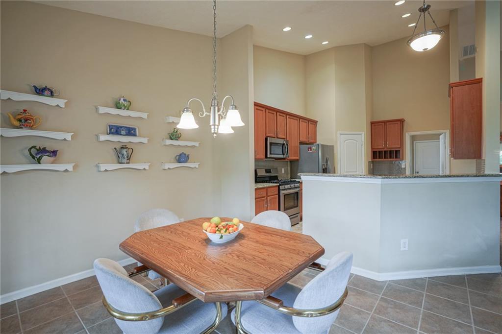 4522 Bow Ridge Lane Indianapolis, IN 46239 - Photo 17 of 57 Gallery Image 17