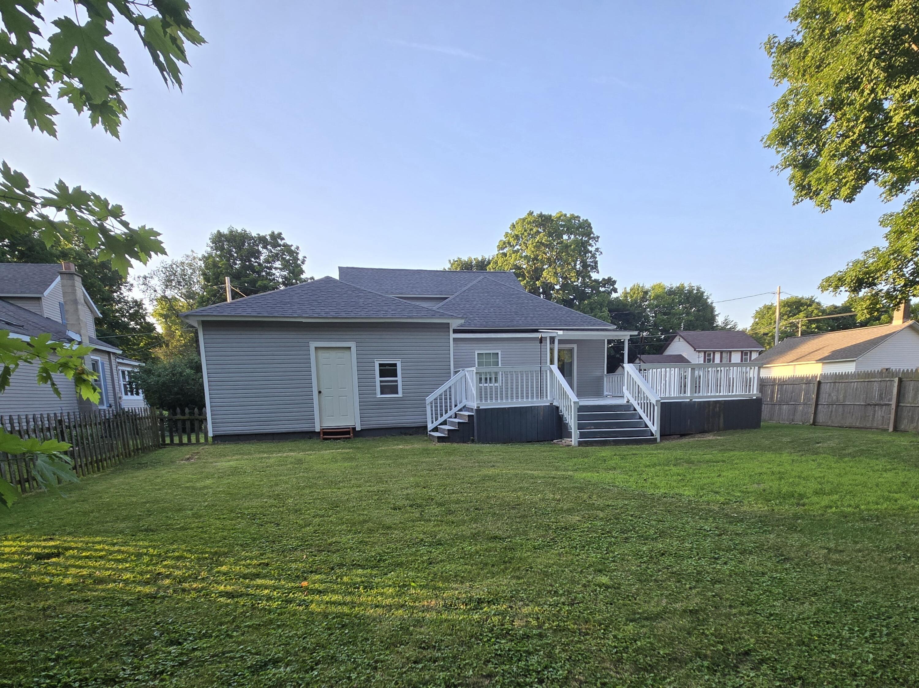 7 Hewitt Street Quincy, MI 49082 - Photo 3 of 20 20250629_201724