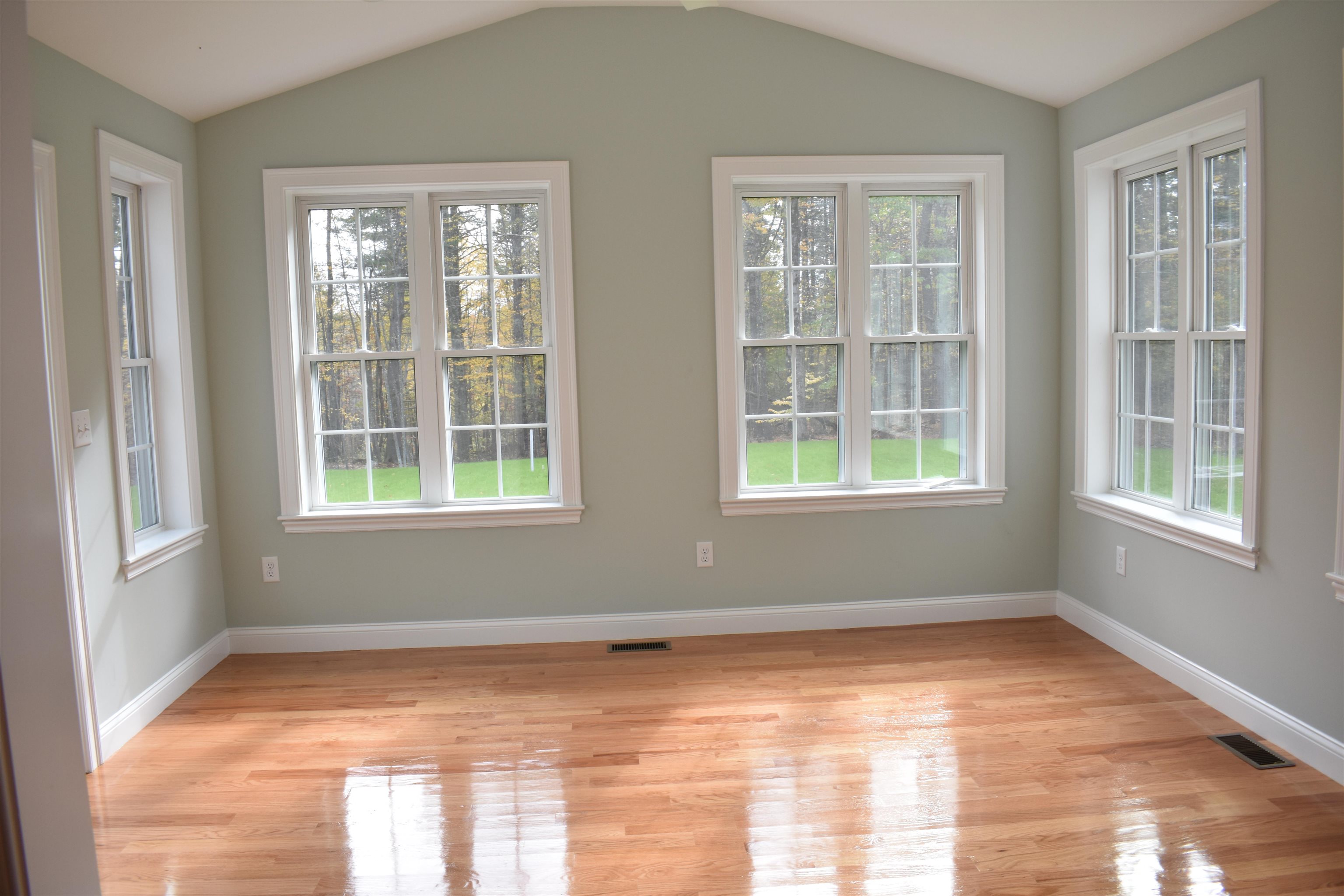 130 Federal Hill Road Hollis, NH 03049 - Photo 2 of 9