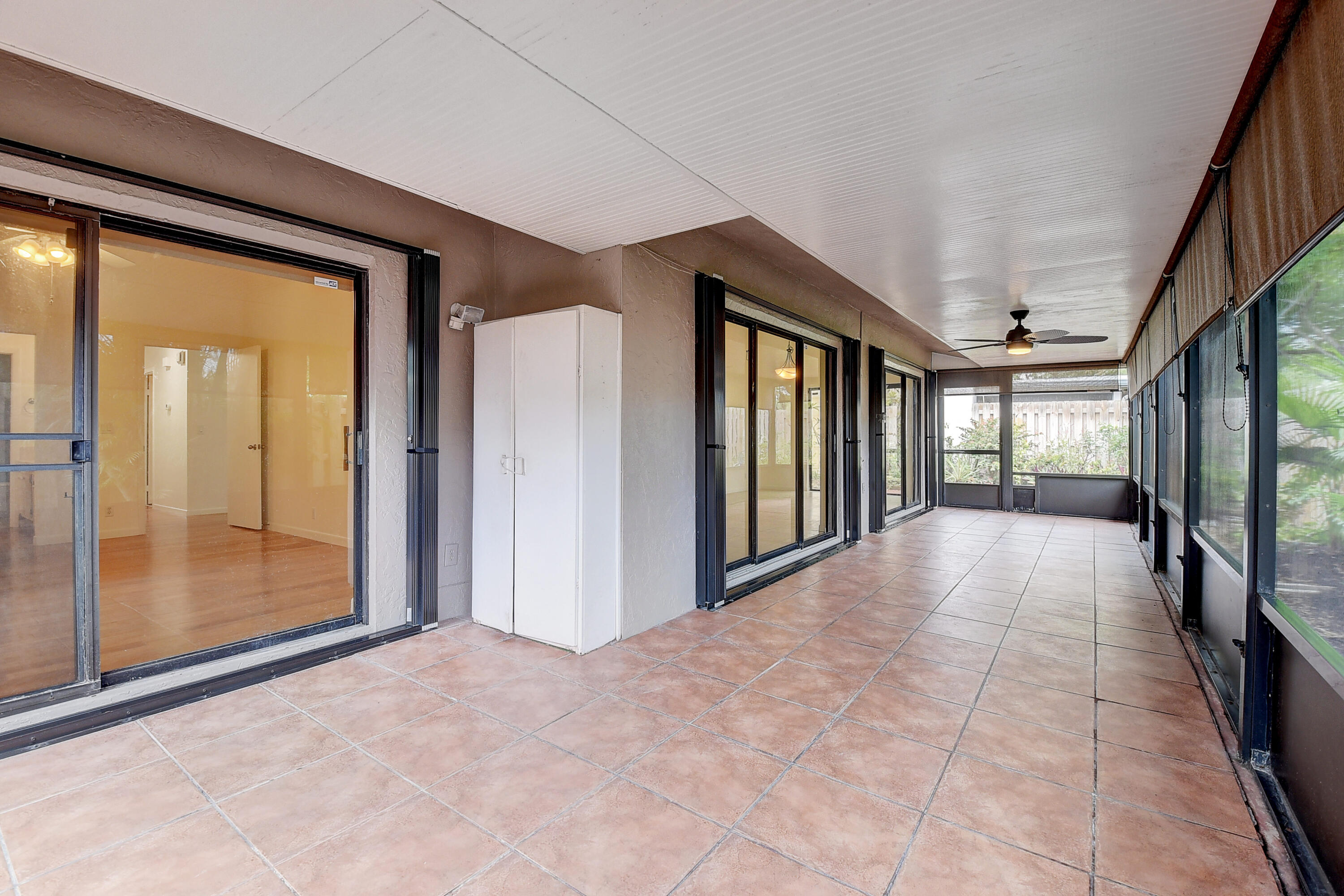 9 Baytree Circle Boynton Beach, FL 33436 - Photo 24 of 40 Patio