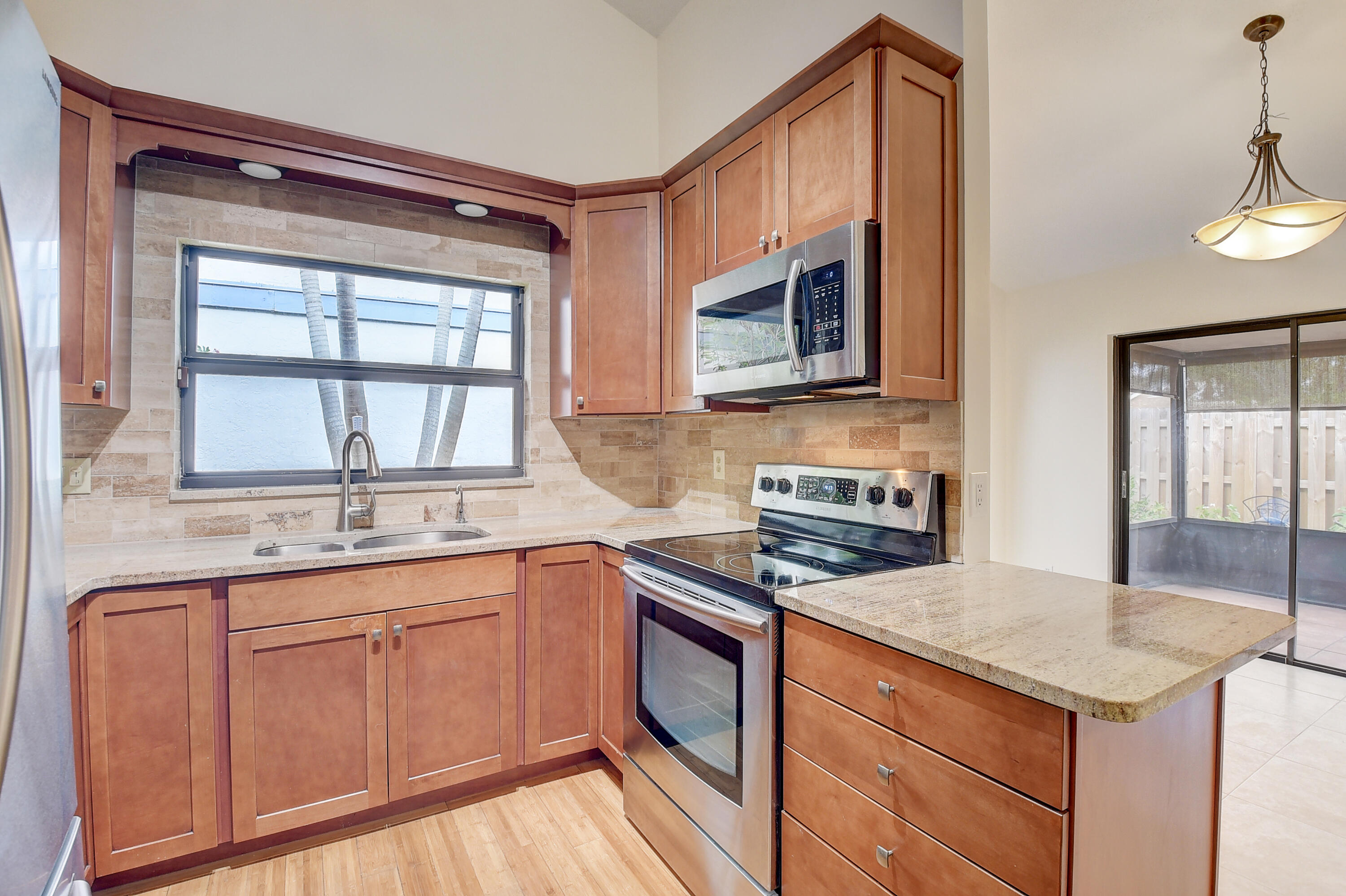 9 Baytree Circle Boynton Beach, FL 33436 - Photo 5 of 40 Remodeled Kitchen