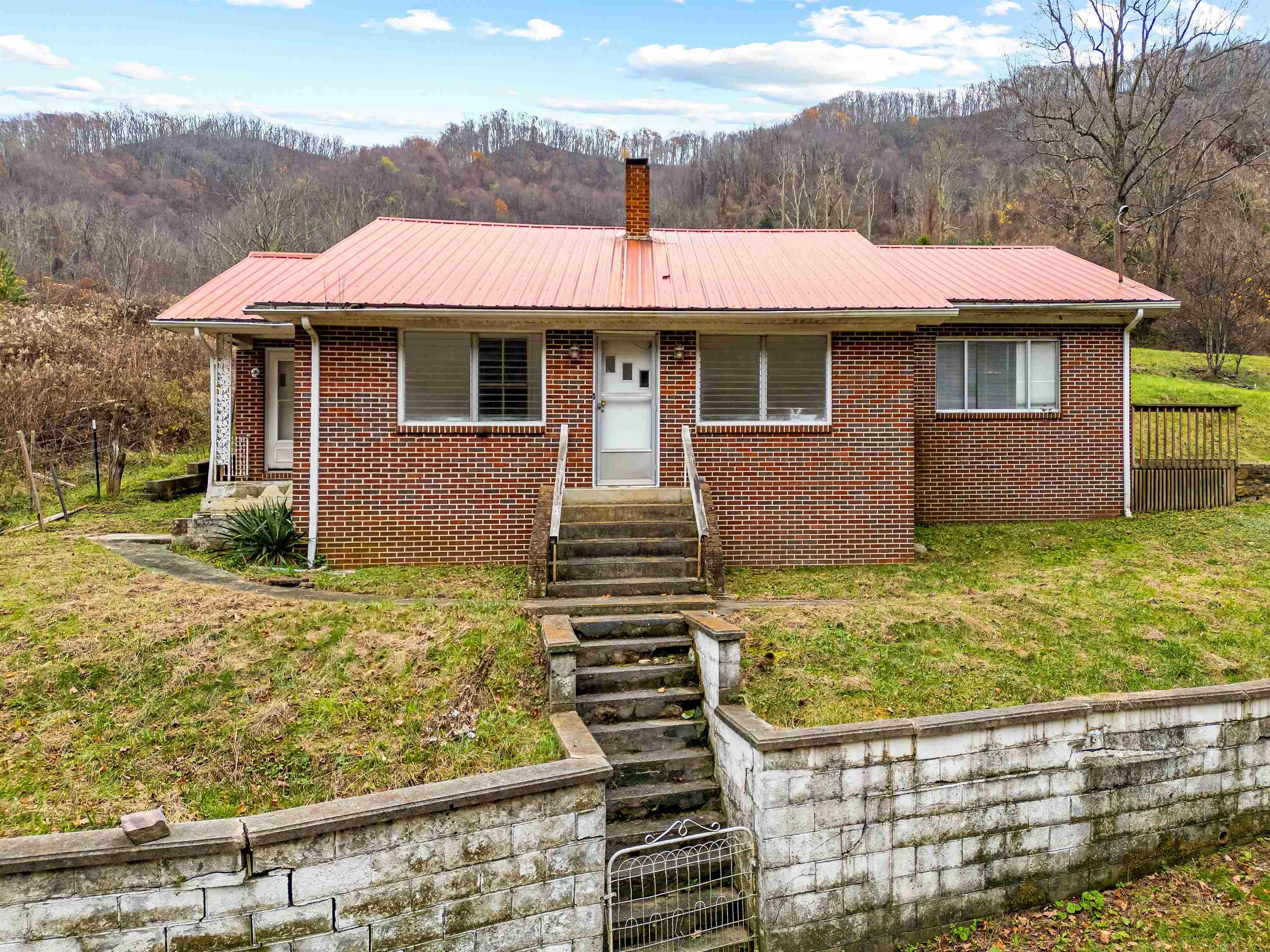 5912 Pounding Mill Branch Road Pounding Mill, VA 24637 - Photo 1 of 112 Gallery Image 1