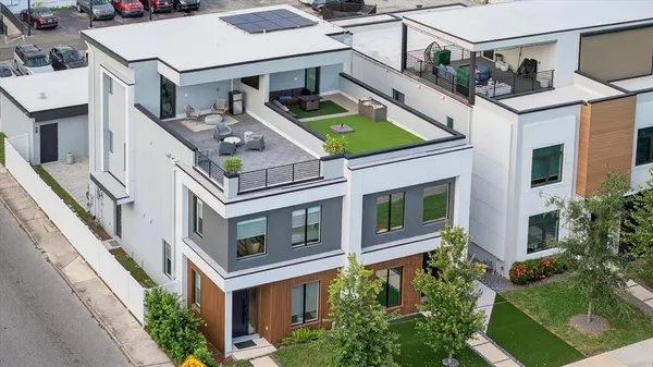 $5,300 | 423 West Amelia Avenue, Unit 2, Tampa, FL 33602