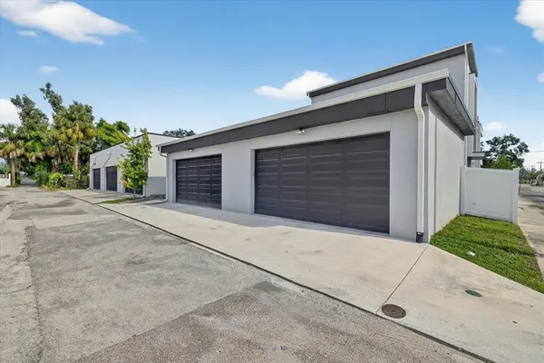 $5,300 | 423 West Amelia Avenue, Unit 2, Tampa, FL 33602