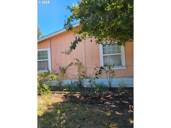 a backyard of a house