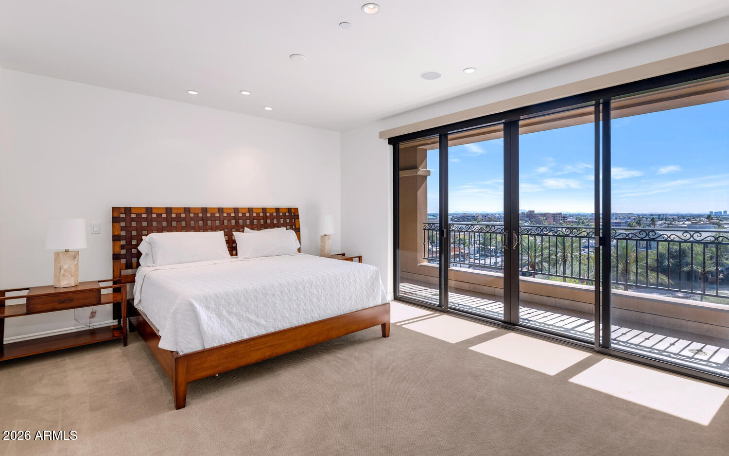 7181 East Camelback Road, Unit 707 Scottsdale, AZ 85251 - Photo 11 of 31 7181 E Camelback Rd-large-020-031-TOD760