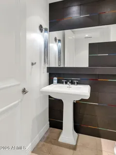 $1,900,000 | 7181 East Camelback Road, Unit 707, Scottsdale, AZ 85251