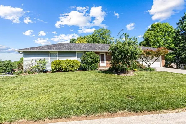 $299,000 | 3902 East Haverill Street, St. Joseph, MO 64506