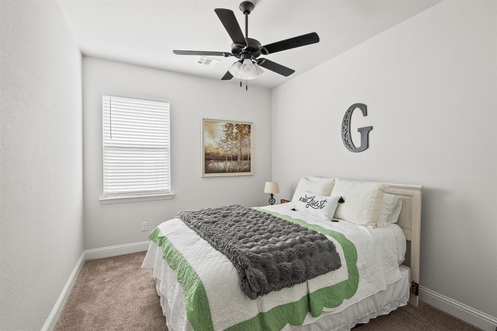 421 Monarch Way Justin, TX 76247 - Photo 23 of 33