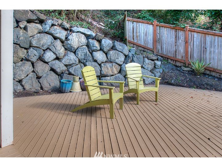 7421 Meadowdale Beach Road Edmonds, WA 98026 - Photo 14 of 15 Gallery Image 14