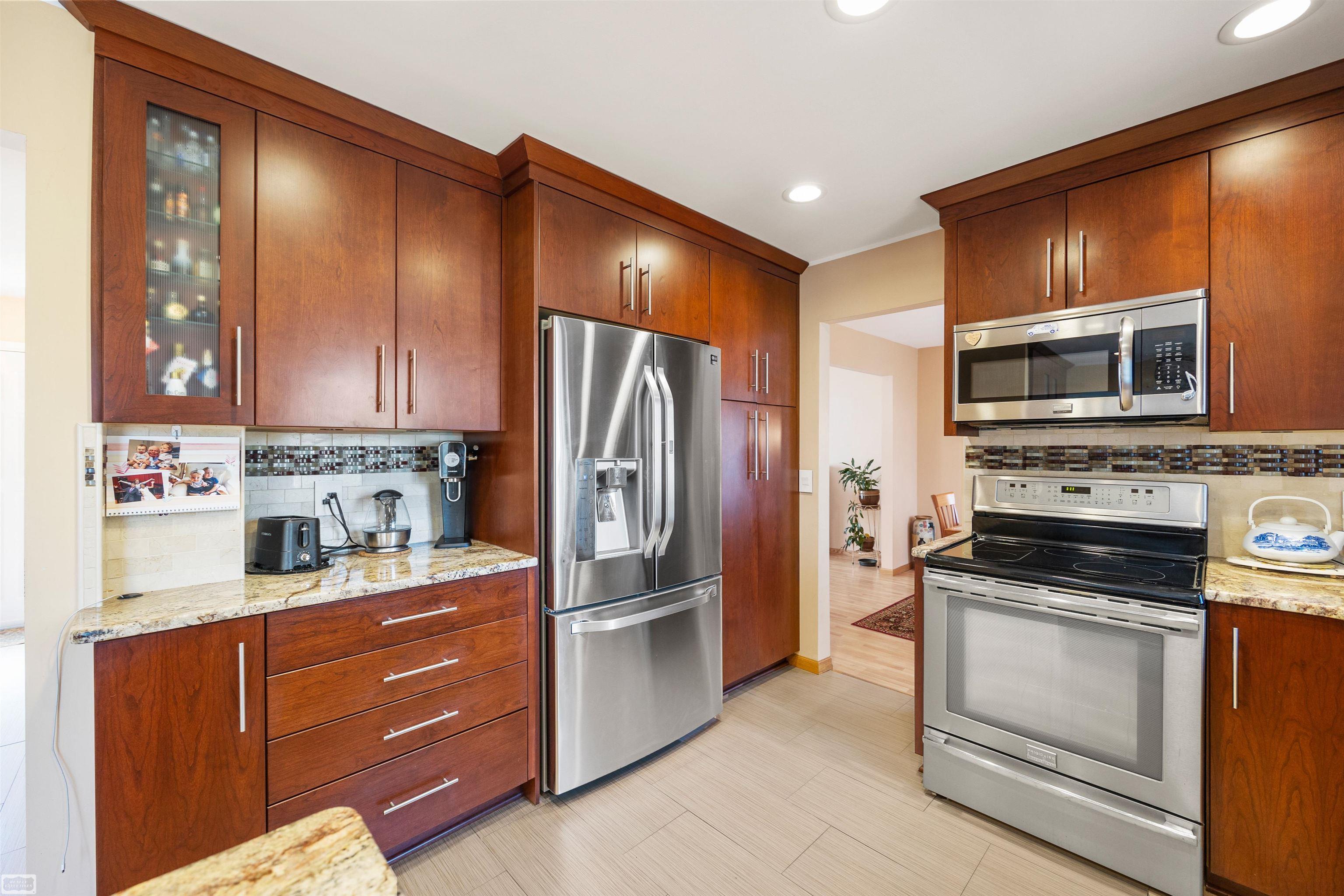 1693 Dennett Lane Rochester Hills, MI 48307 - Photo 17 of 53
