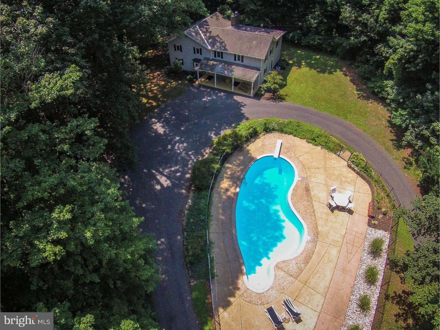 5472 Silo Hill Road Doylestown, PA 18902 - Photo 4 of 25 Gallery Image 4