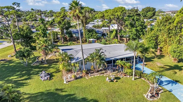 $375,000 | 2091 Oyster Creek Drive, Englewood, FL 34224