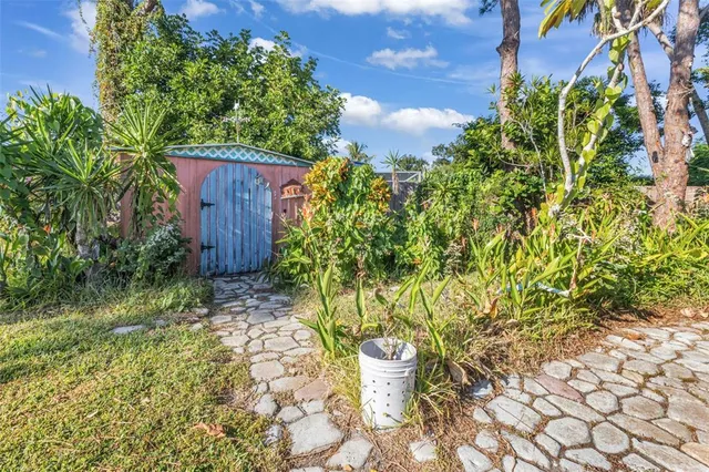 $375,000 | 2091 Oyster Creek Drive, Englewood, FL 34224