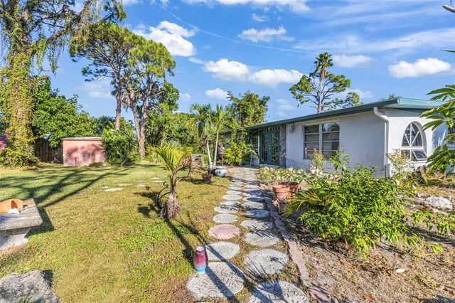 $375,000 | 2091 Oyster Creek Drive, Englewood, FL 34224
