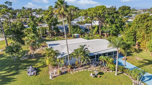 $375,000 | 2091 Oyster Creek Drive, Englewood, FL 34224