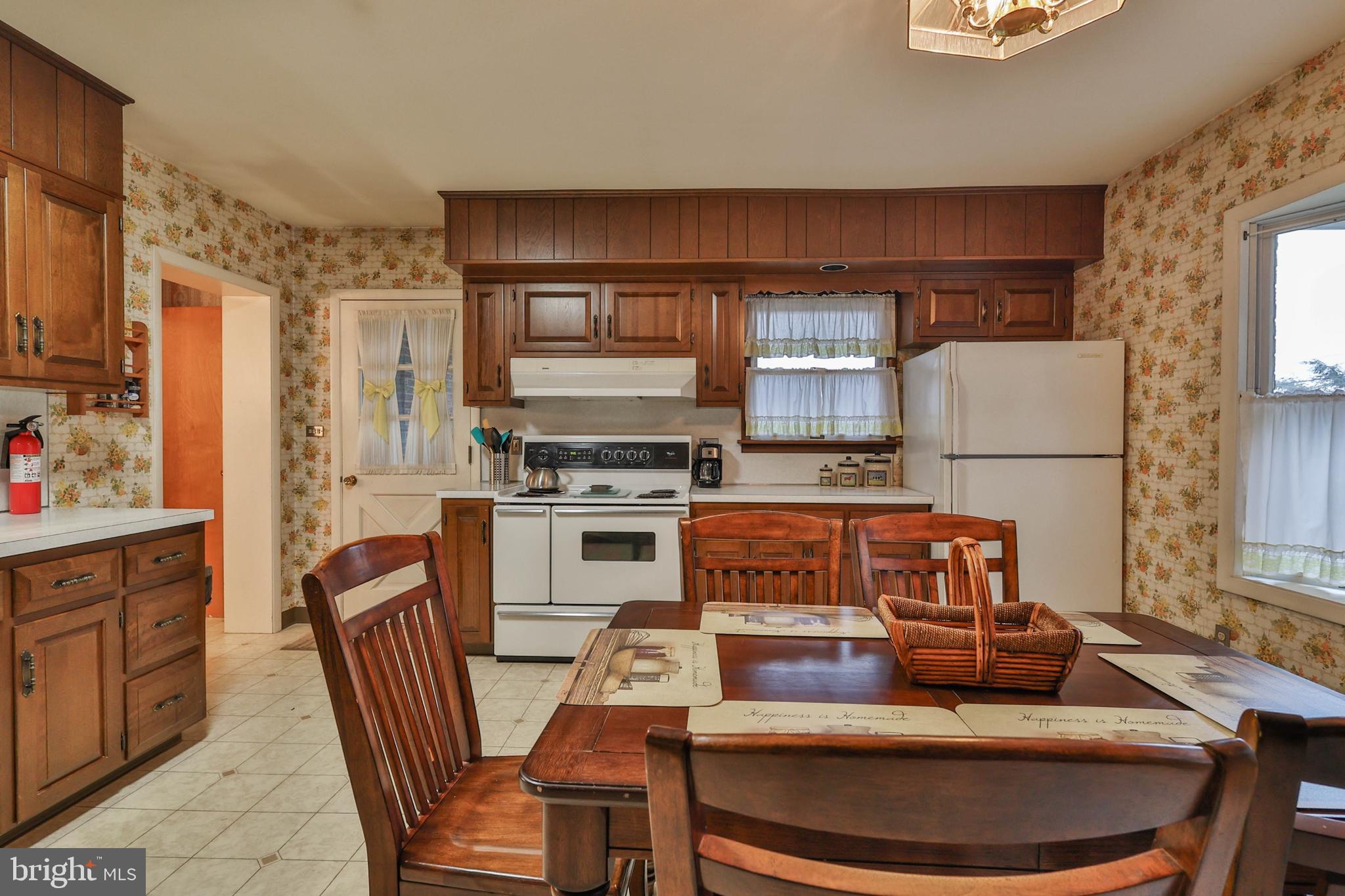 3145 Hecktown Road Bethlehem, PA 18020 - Photo 20 of 48 Gallery Image 20