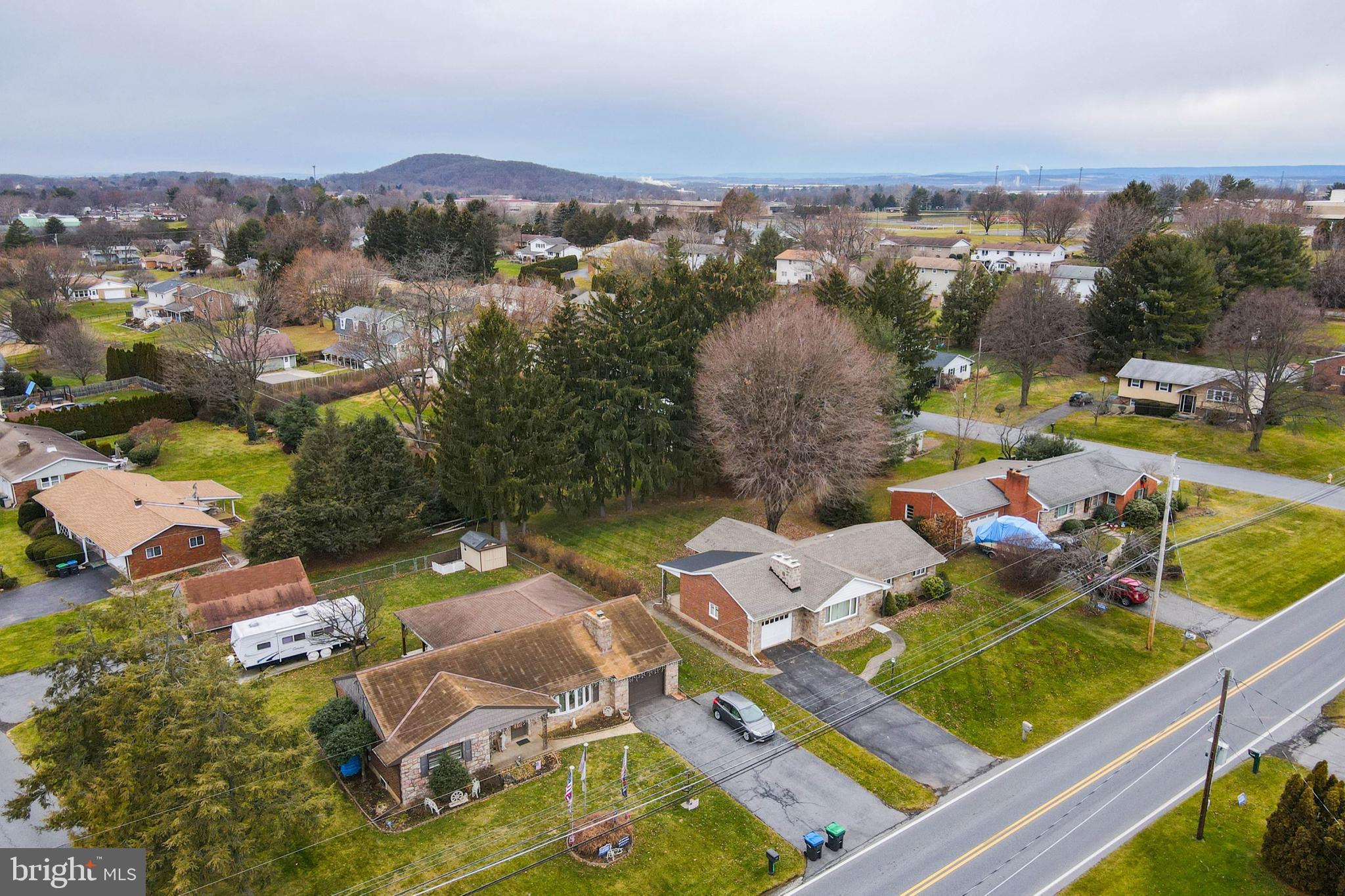 3145 Hecktown Road Bethlehem, PA 18020 - Photo 4 of 48 Gallery Image 4