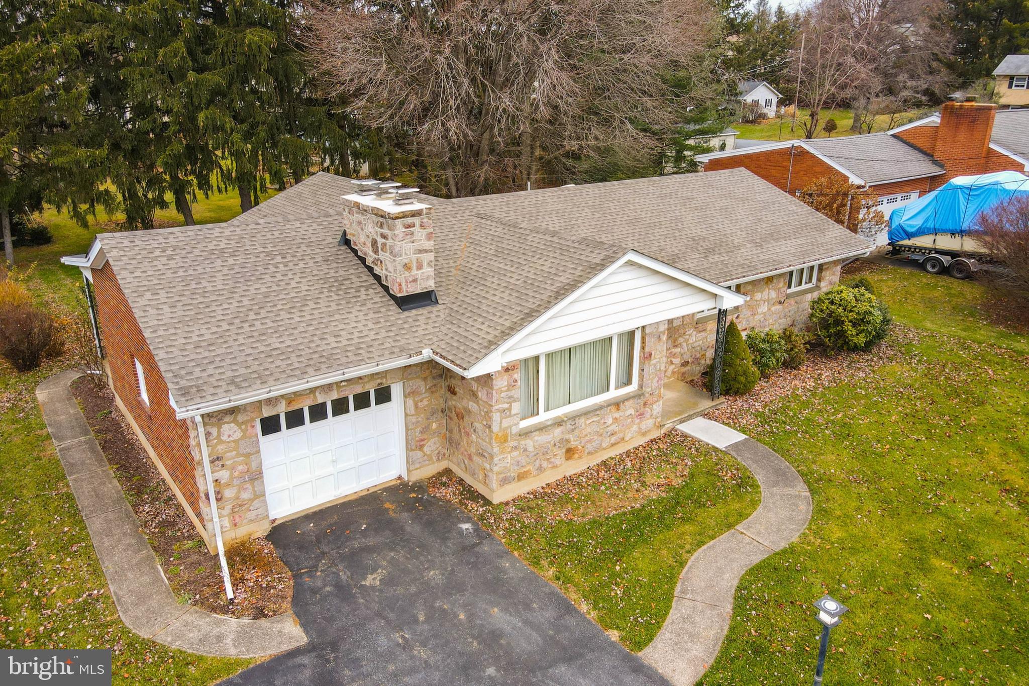 3145 Hecktown Road Bethlehem, PA 18020 - Photo 7 of 48 Gallery Image 7