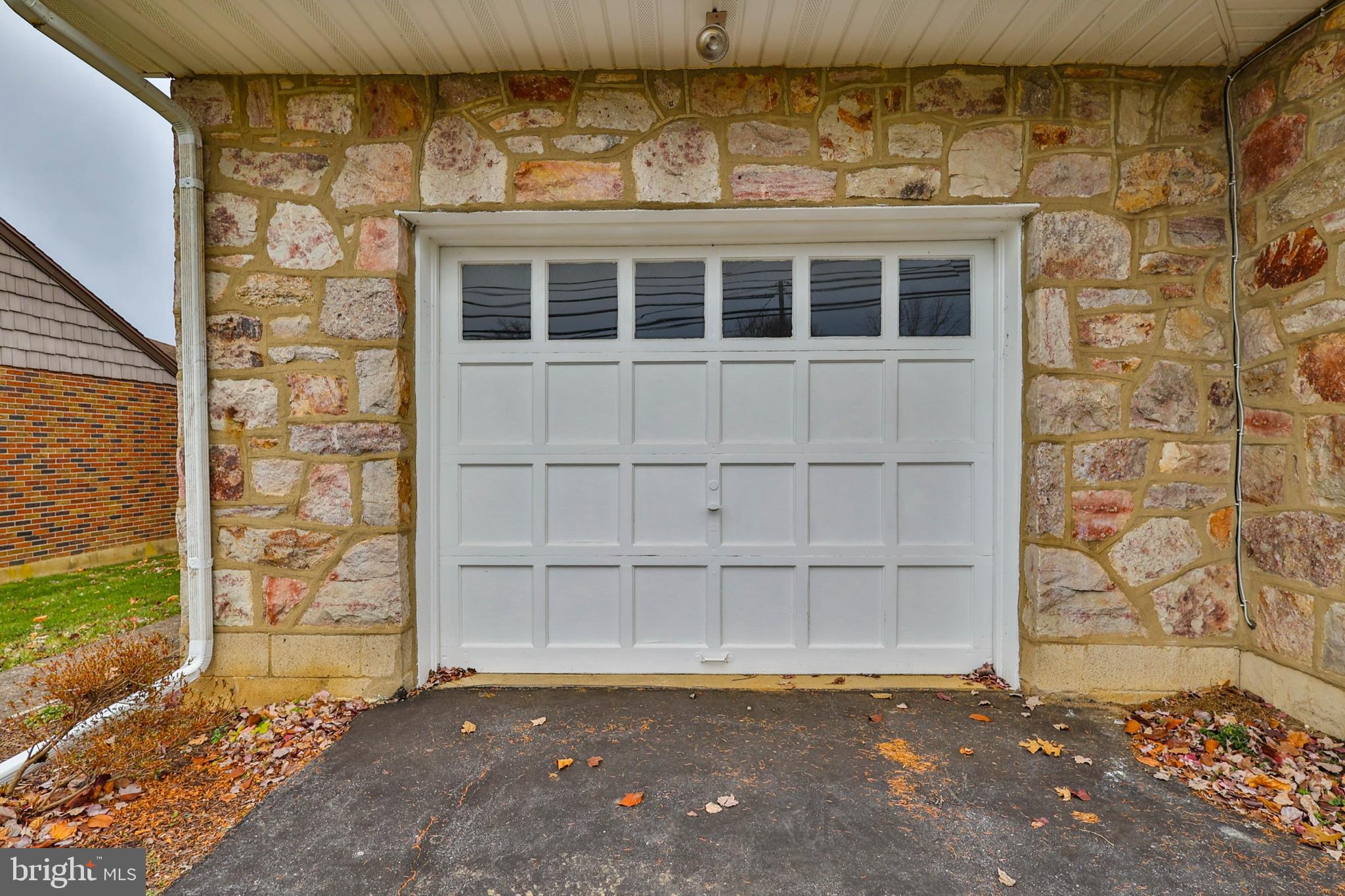 3145 Hecktown Road Bethlehem, PA 18020 - Photo 8 of 48 Gallery Image 8