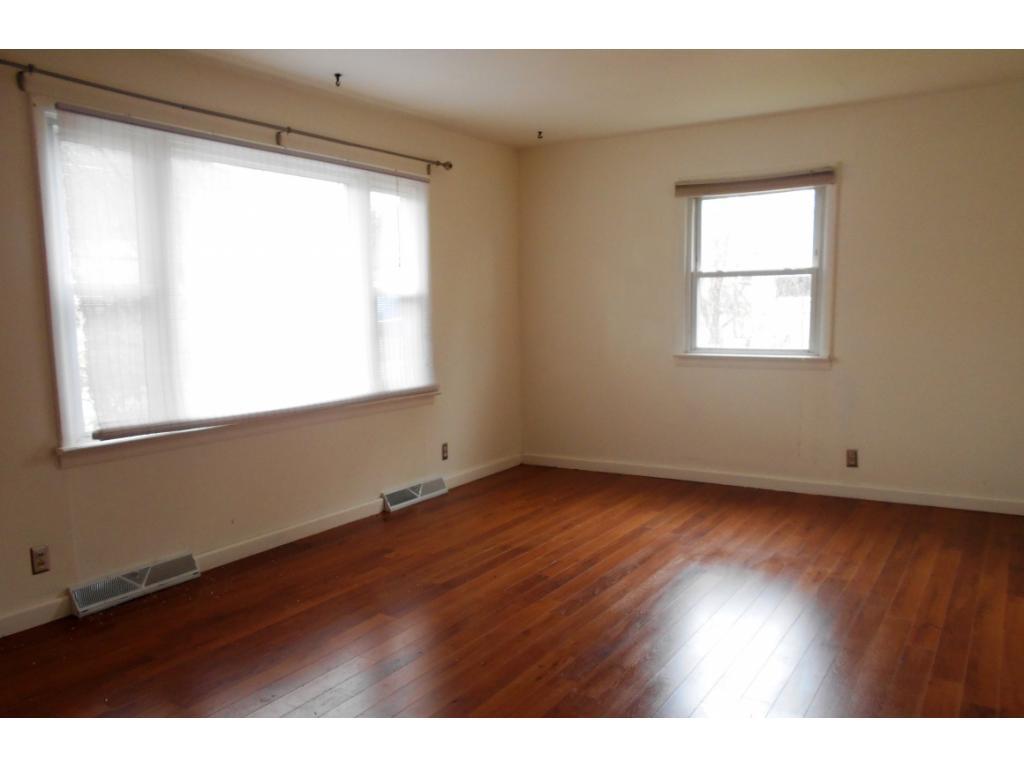 74 Carmichael Road Binghamton, NY 13901 - Photo 3 of 13 Gallery Image 3