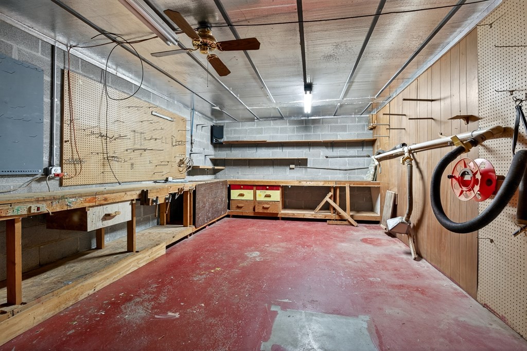 1325 Bridle Path Cookeville, TN 38501 - Photo 35 of 41 a view of a storage with utility room