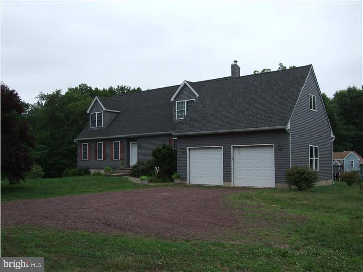 319 Ridge Road Southampton, NJ 08088 - Photo 2 of 25 Exterior Front