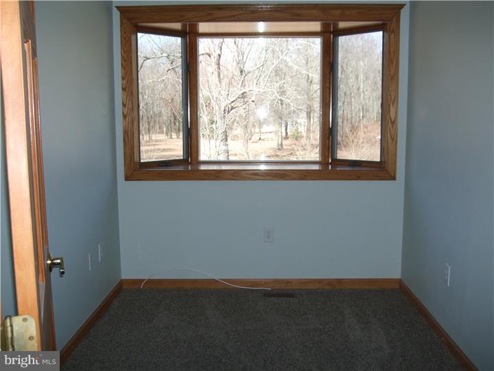 319 Ridge Road Southampton, NJ 08088 - Photo 25 of 25 Office / Study