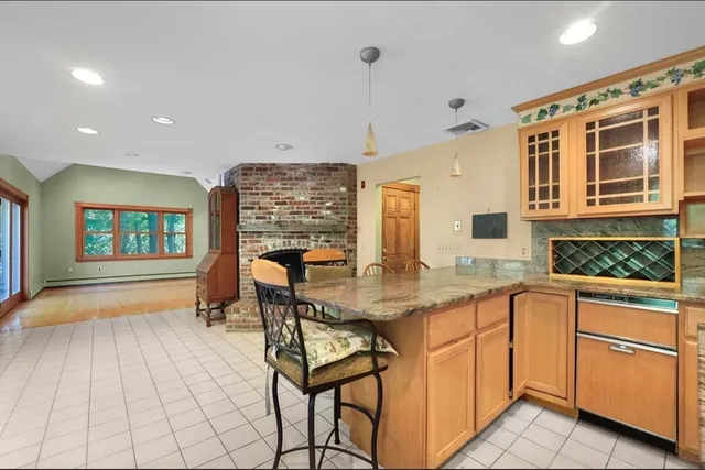 $1,499,000 | 10 Lorraine Circle, Newton, MA 02468