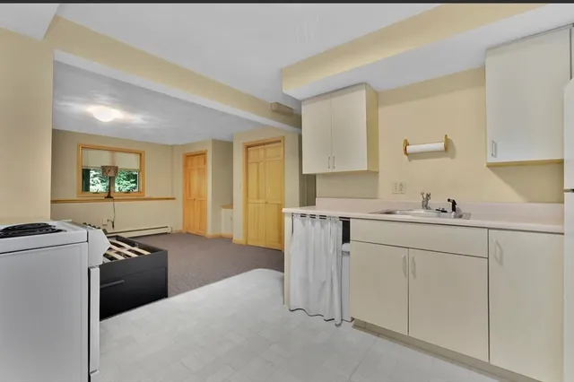 $1,499,000 | 10 Lorraine Circle, Newton, MA 02468