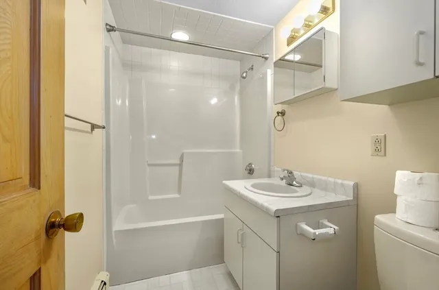 $1,499,000 | 10 Lorraine Circle, Newton, MA 02468