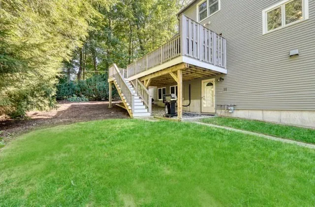 $1,499,000 | 10 Lorraine Circle, Newton, MA 02468