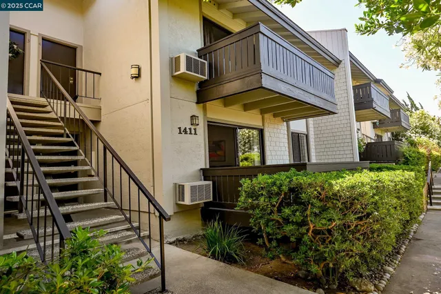 $359,000 | 1411 Marchbanks Drive, Unit 2, Walnut Creek, CA 94598