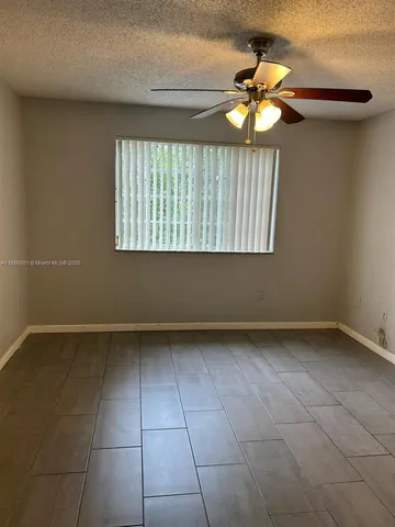 $1,950 | 1755 Village Boulevard, Unit 303, West Palm Beach, FL 33409