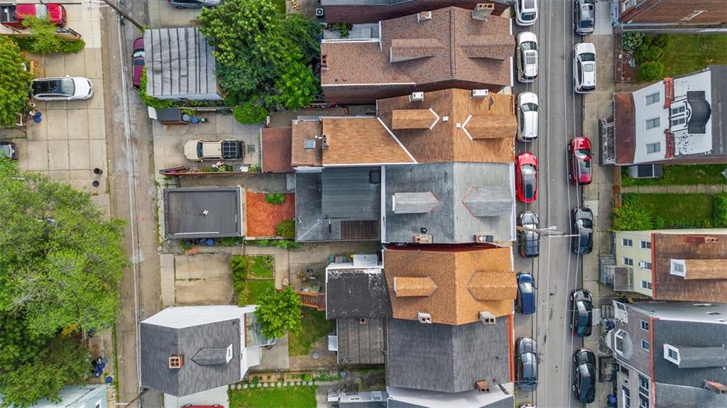 3943 Howley Street Pittsburgh, PA 15224 - Photo 28 of 32 an aerial view of residential houses with outdoor space