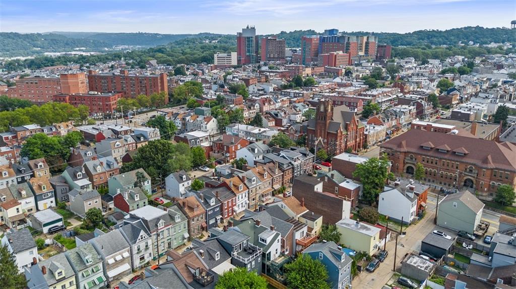 3943 Howley Street Pittsburgh, PA 15224 - Photo 29 of 32 an aerial view of city