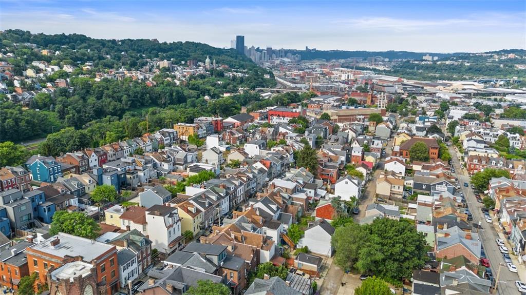 3943 Howley Street Pittsburgh, PA 15224 - Photo 30 of 32 an aerial view of a city