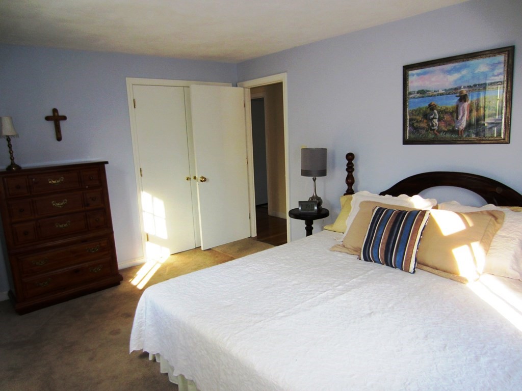7 Stanford Road Franklin, MA 02038 - Photo 15 of 25 Gallery Image 15