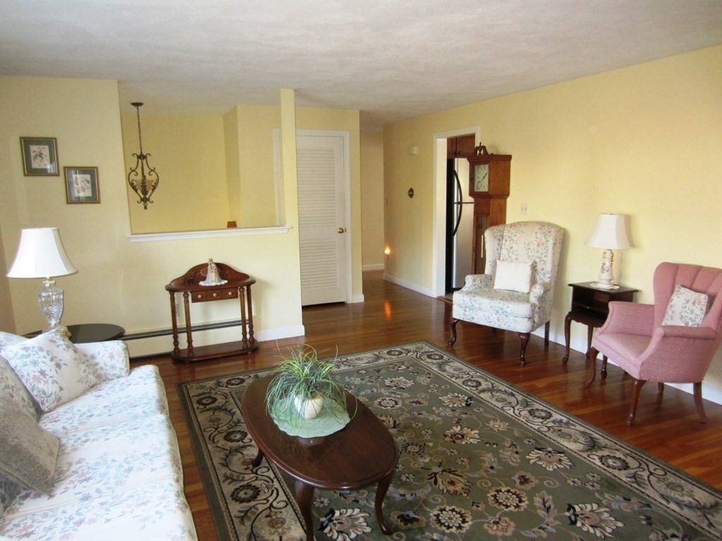 7 Stanford Road Franklin, MA 02038 - Photo 10 of 25 Gallery Image 10