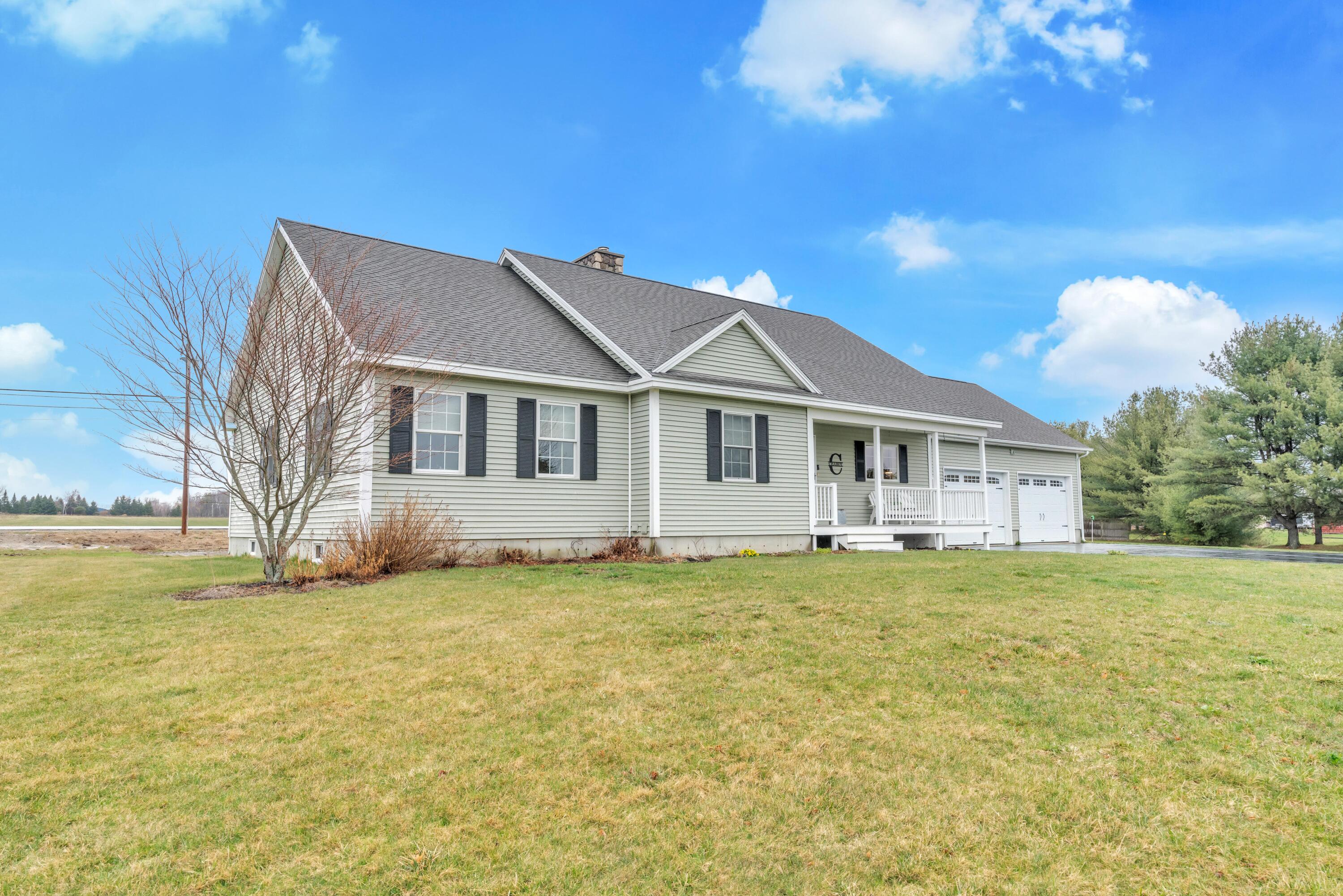 3 Cornfield Drive Springvale, ME 04083 - Photo 3 of 35 _DSC1128