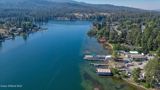 $10,000,000 | 5729 East Marine Drive, Post Falls, ID 83854