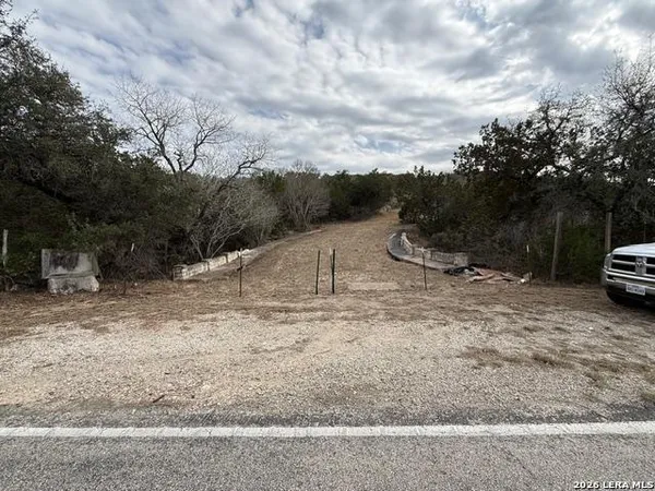 $695,000 | 2235 Park Road 37, Helotes, TX 78023