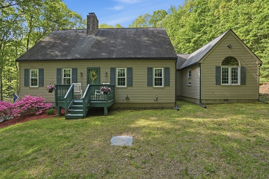 180 Oxford Road Charlton, MA 01507 - Photo 38 of 42