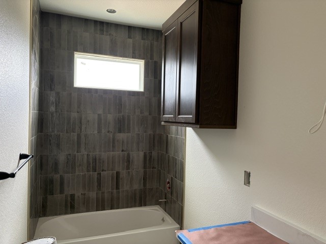 520 Vale Pond Spur Georgetown, TX 78633 - Photo 4 of 37