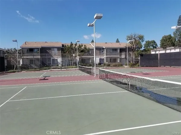 $1,995 | 2821 South Fairview Street, Santa Ana, CA 92704