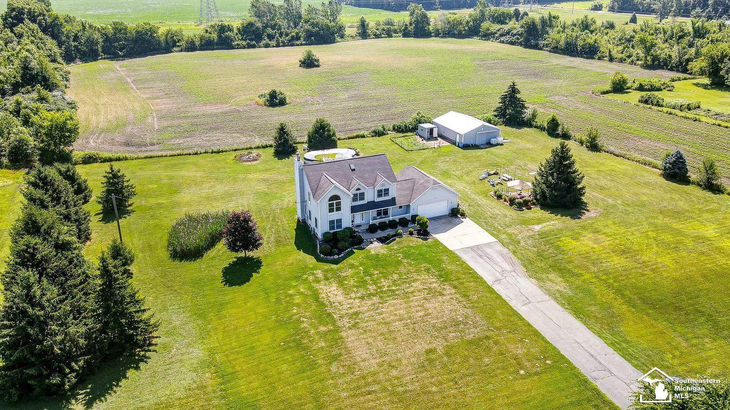 8680 Exeter Road Carleton, MI 48117 - Photo 2 of 54