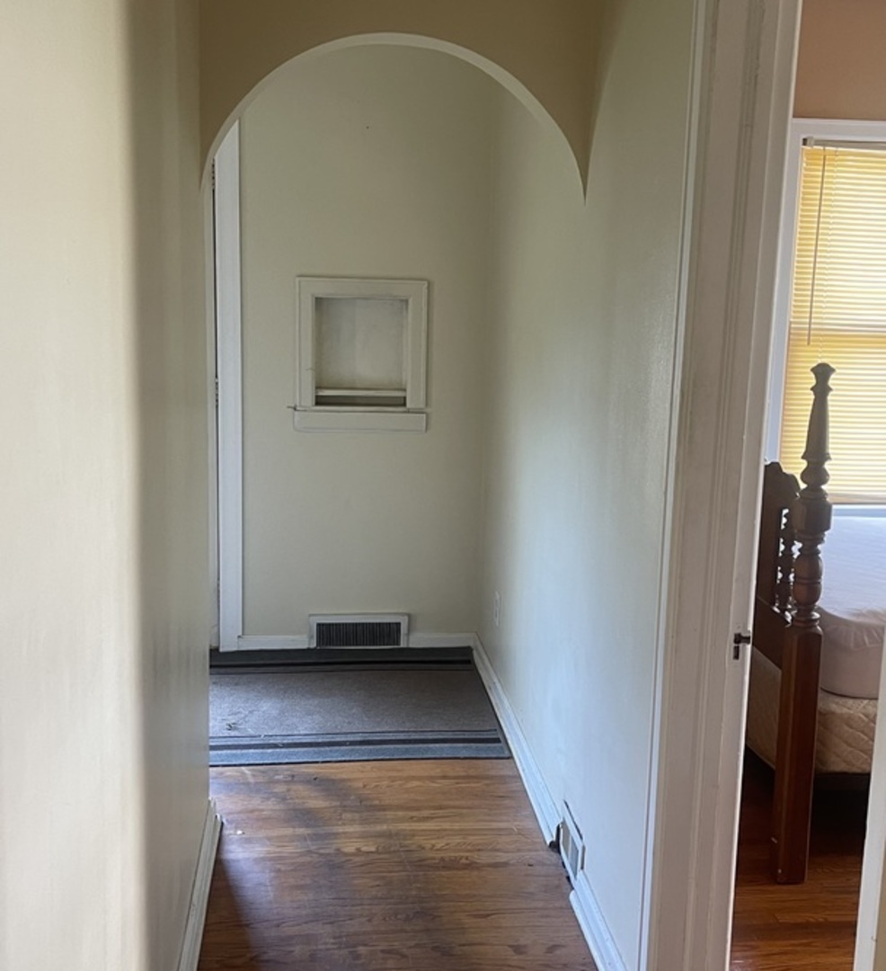 1026 South 4th Street Aurora, IL 60505 - Photo 7 of 20