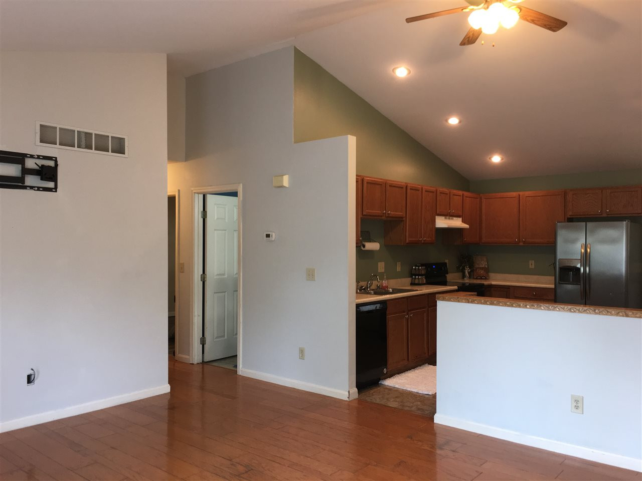 1020 Edwards Road Elsmere, KY 41018 - Photo 3 of 47