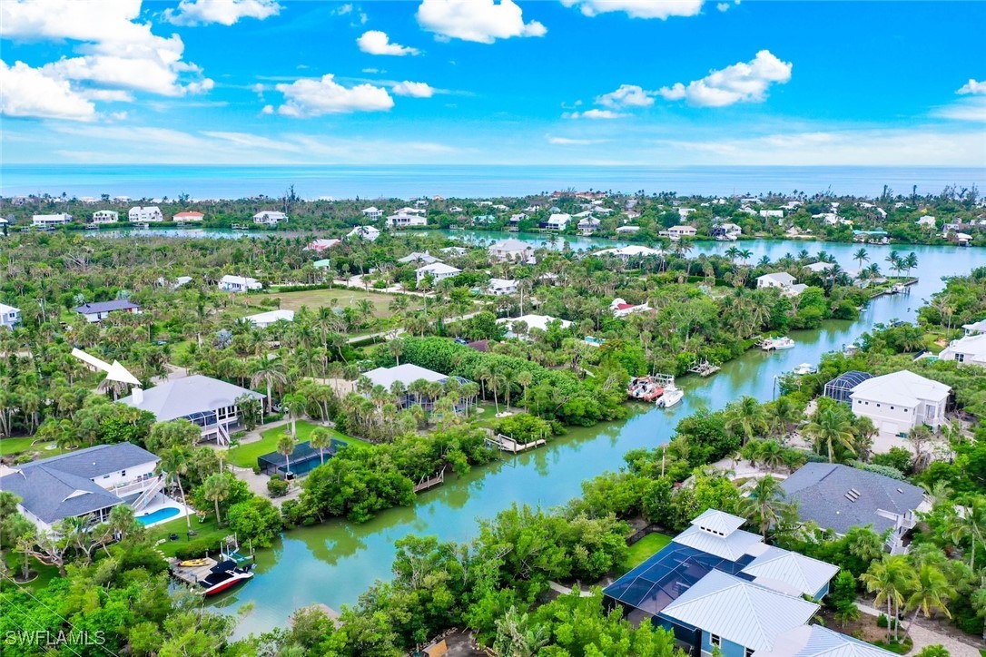6120 Henderson Road Sanibel, FL 33957 - Photo 46 of 50 a view of a city